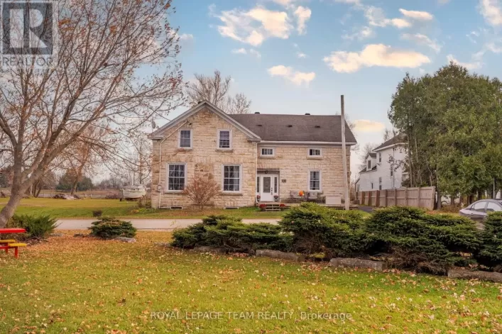 23 BLACKSMITH ROAD, Rideau Lakes