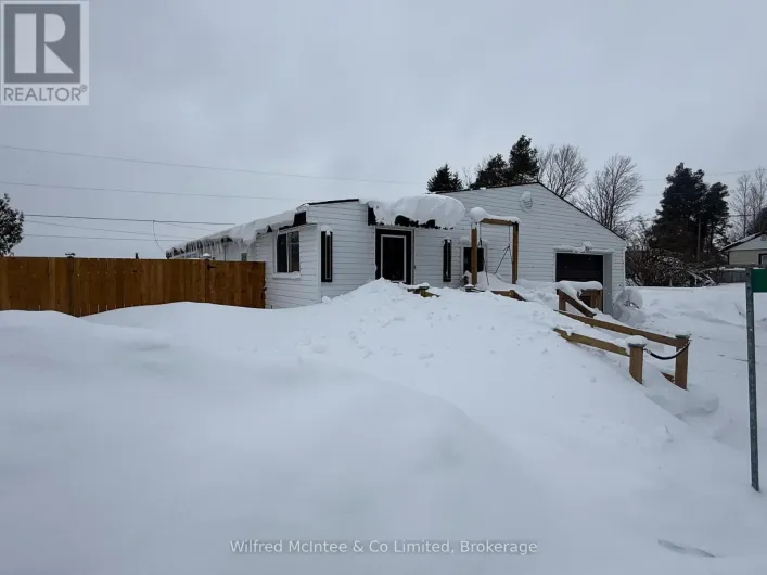 23 BLUEJAY COURT, Brockton