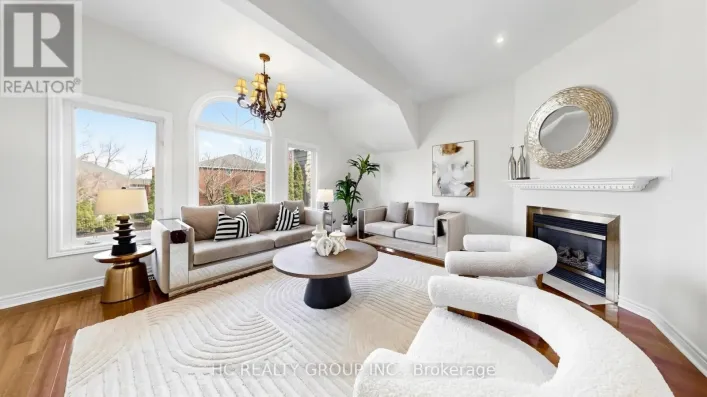 23 BROOKEVIEW DRIVE, Aurora