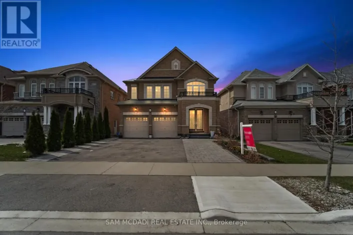 23 CHAUMONT DRIVE, Hamilton