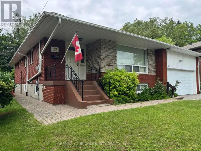 House for sale: 23 CHEYENNE DRIVE, Toronto