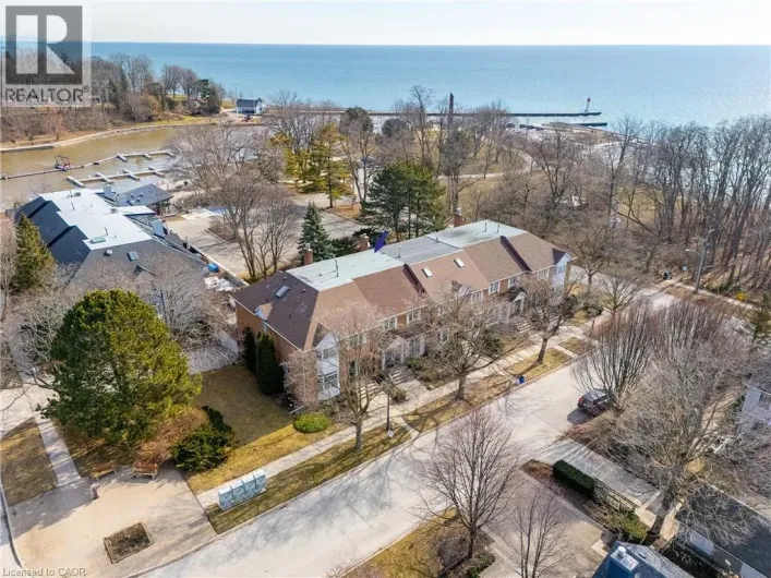 23 CHISHOLM Street, Oakville