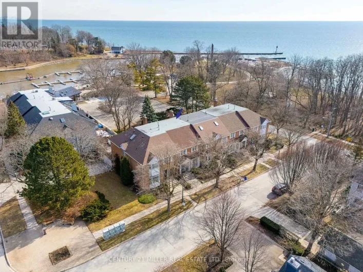 23 CHISHOLM STREET, Oakville