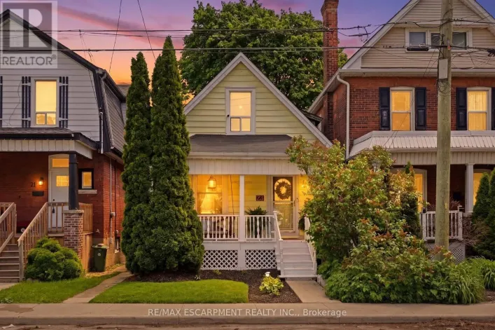23 EAST 21ST STREET, Hamilton
