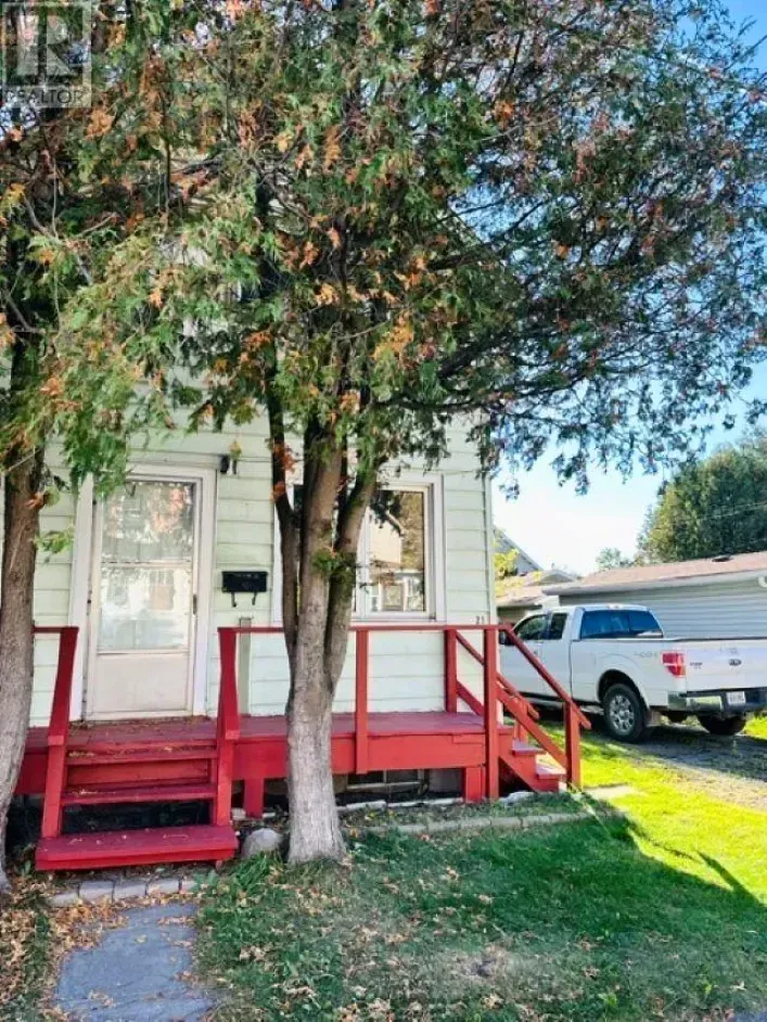 23 Edinburgh ST, Sault Ste Marie