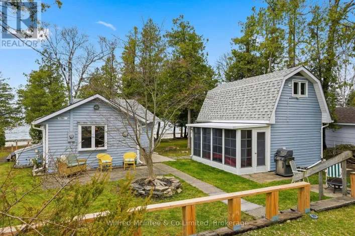 23 FENTON DRIVE, Saugeen Shores