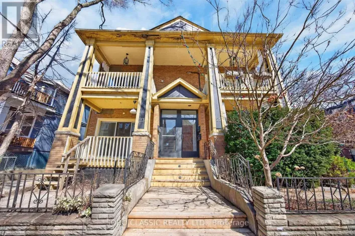 23 FERNWOOD PARK AVENUE, Toronto