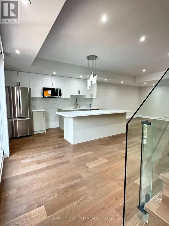2&3 FLOOR - 94 SAINT CLARENS AVENUE, Toronto