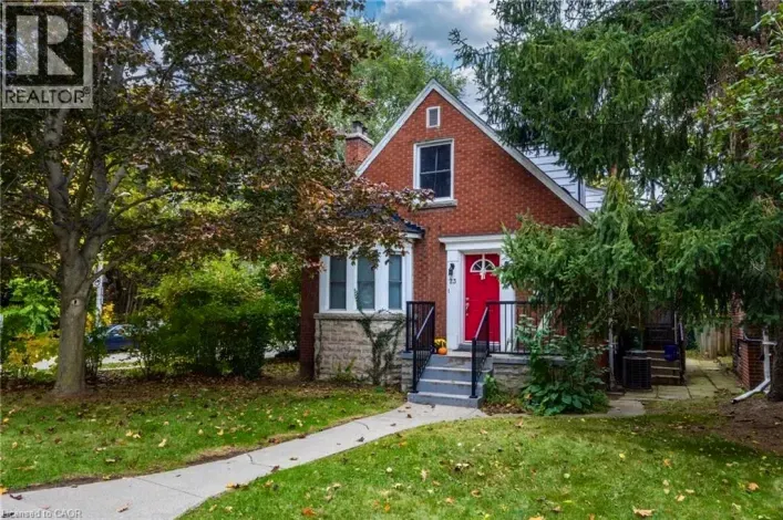 23 FORSYTH Avenue S, Hamilton
