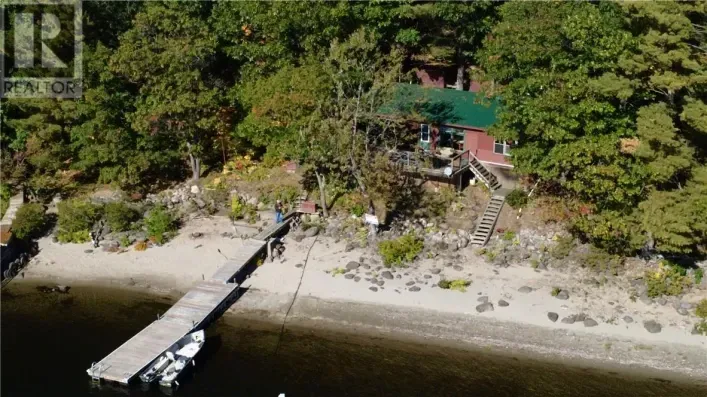 Recreational for sale: 23 Four Mile Island, Alban