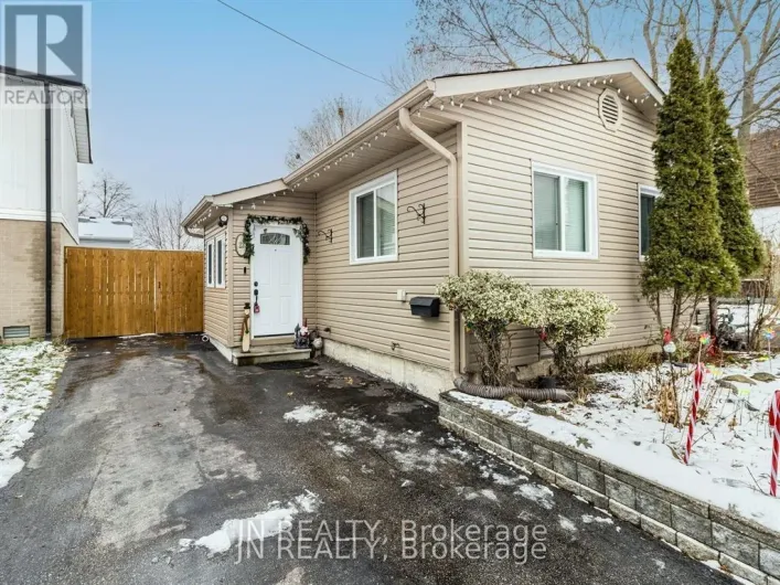 23 HAZELGLEN COURT, Brampton