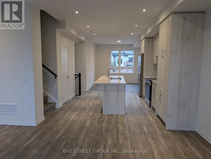 23 HELMKAY AVENUE, Richmond Hill