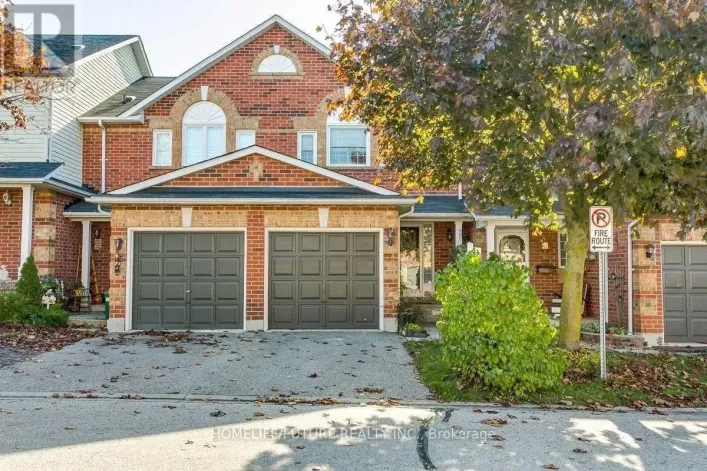 23 LICK POND WAY, Whitby