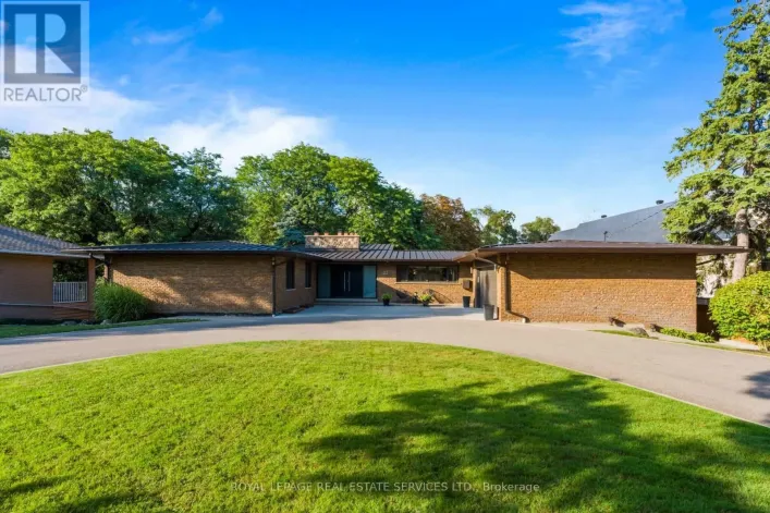 23 LORRAINE GARDENS, Toronto