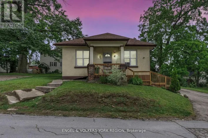 23 LOUNT STREET, Barrie