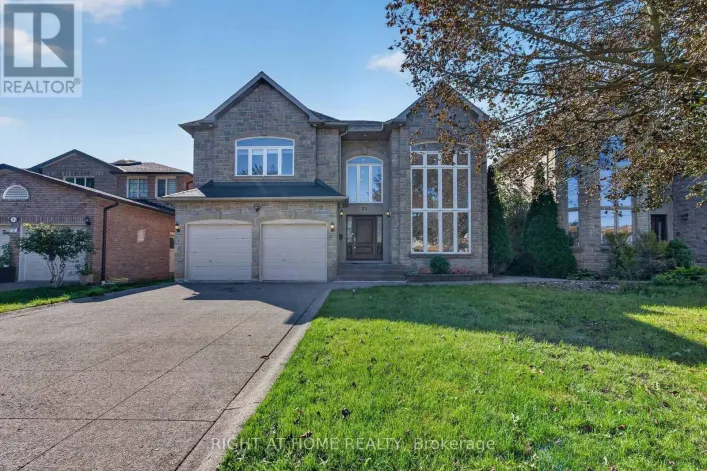 23 MACKAY DRIVE, Richmond Hill