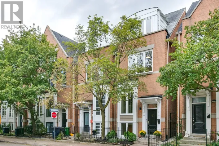 23 MACPHAIL AVENUE, Toronto