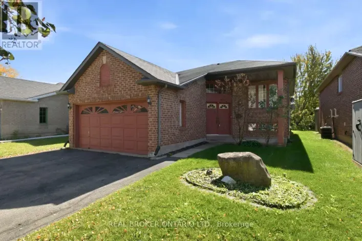23 MADISON COURT W, Welland