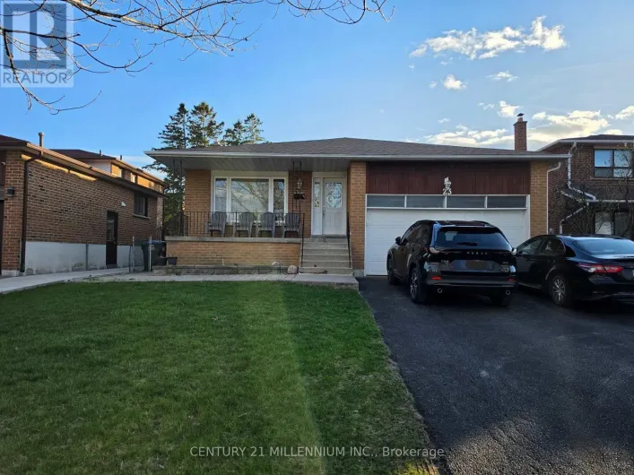 23 MALCOLM CRESCENT, Brampton