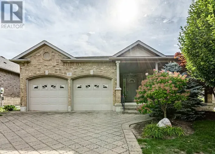 23 NORTH POINTE DRIVE, Stratford