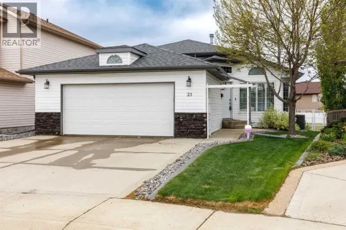 23 Oxley Close, Red Deer