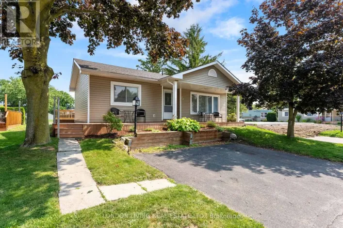 23 PEBBLE BEACH PARKWAY, South Huron