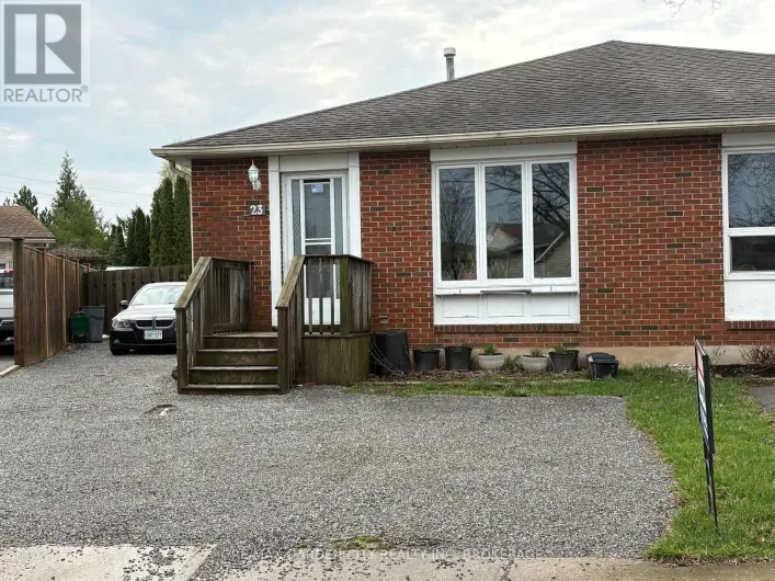 23 POPLAR CRESCENT, Welland