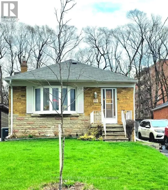 23 RENSBURG DRIVE, Toronto