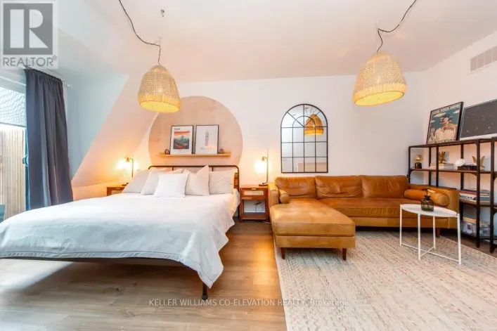 23 SALVADOR ALLENDE COURT, Toronto