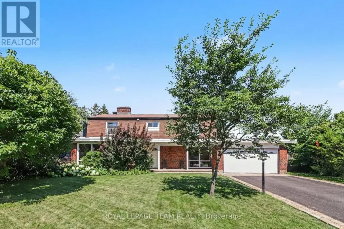 23 SIOUX CRESCENT, Ottawa