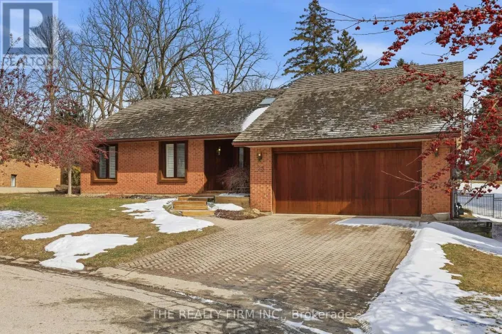 23 STIRRUP COURT, London North