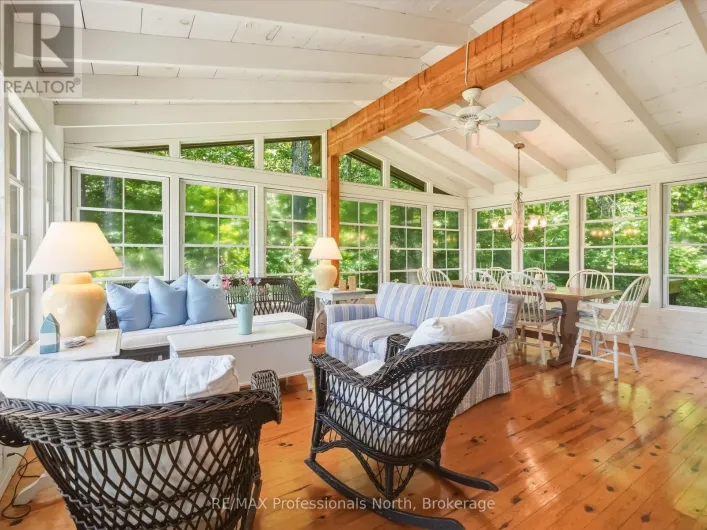 23 TAYLOR ISLAND, Gravenhurst)