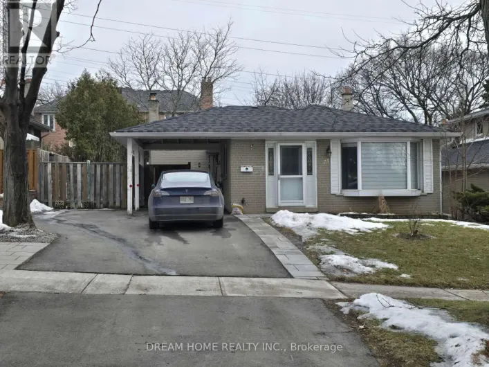 23 TRISTAN CRESCENT, Toronto