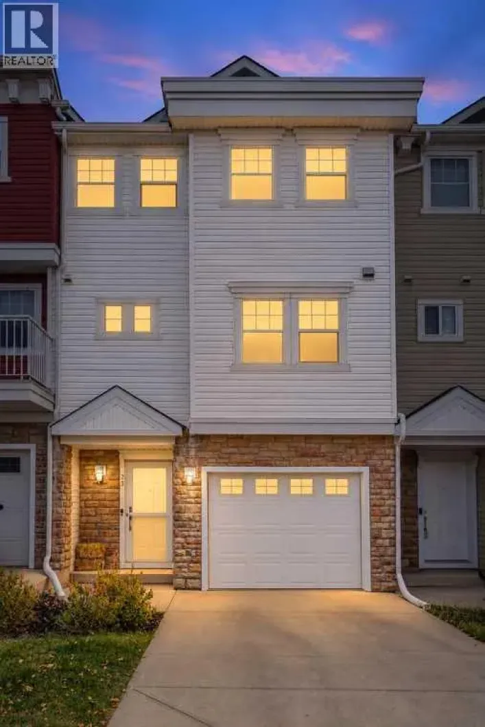 23 Tucker Circle, Okotoks