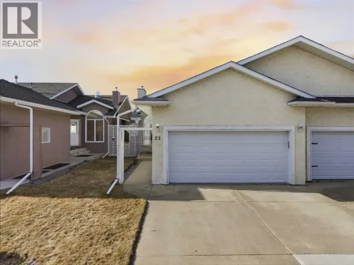 23 Wildrose Drive N, Sylvan Lake