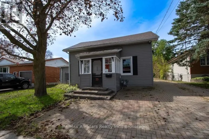 House for sale: 23 WOLFE STREET, Kawartha Lakes