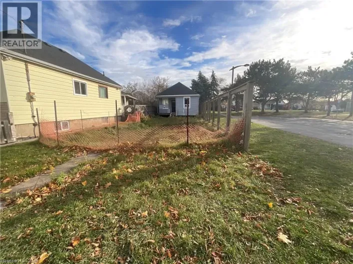 230 COPE Street, Hamilton