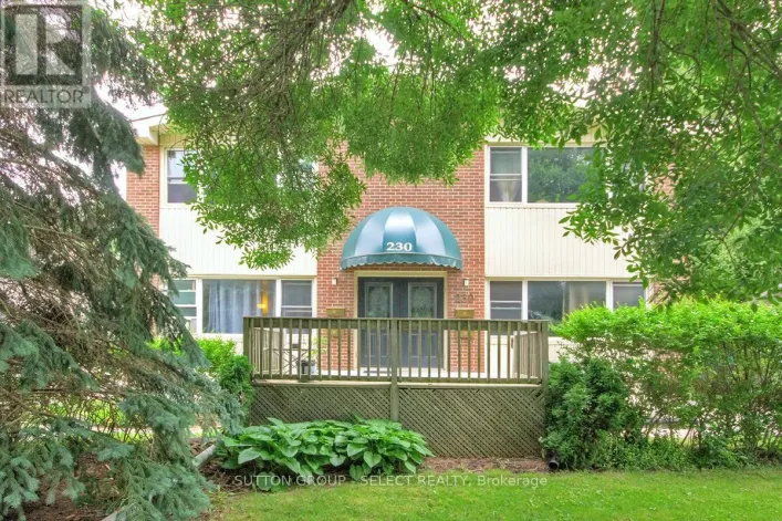 230 EMERY STREET E, London South