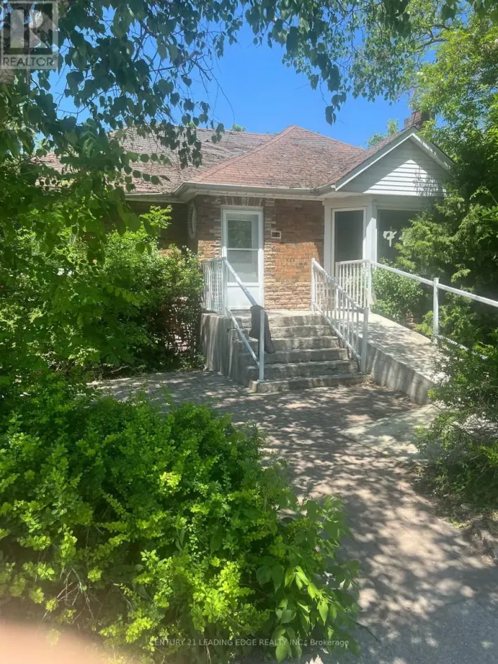 230 FINCH AVENUE E, Toronto