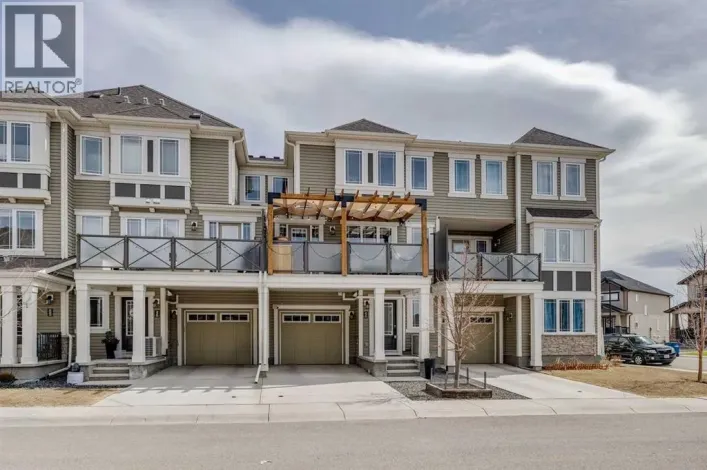 230 Hillcrest Gardens SW, Airdrie