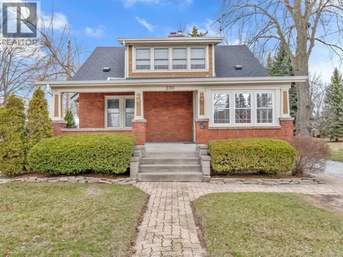 230 MAIN STREET East, Kingsville