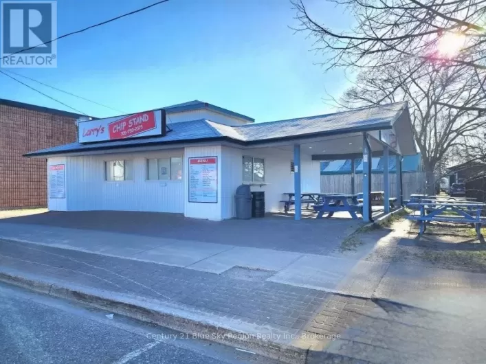 230 MAIN STREET W, West Nipissing