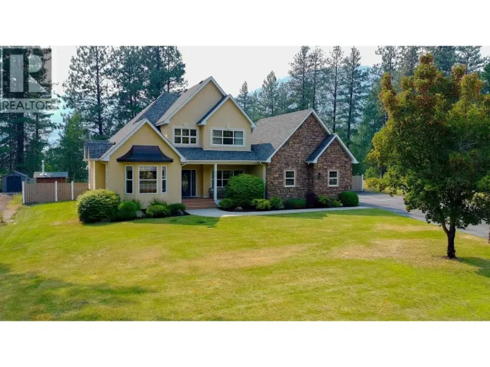 230 Prospect Drive, Grand Forks