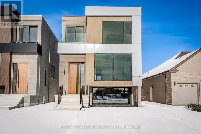 230 TOWNSGATE DRIVE, Vaughan
