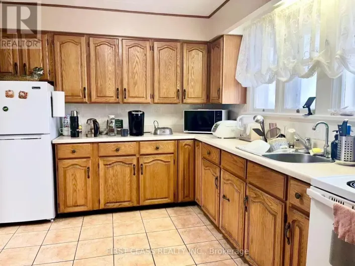 230 WOODCHOPPERS LANE, King