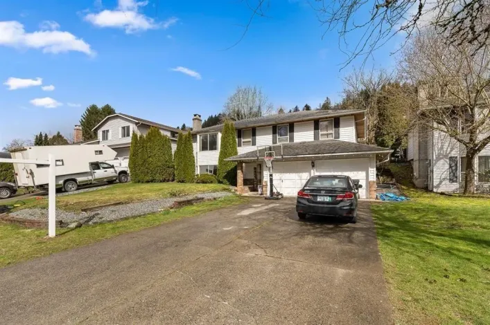 2300 HARPER DRIVE, Abbotsford