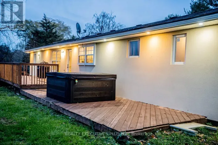 2300 OLDE BASE LINE ROAD, Caledon