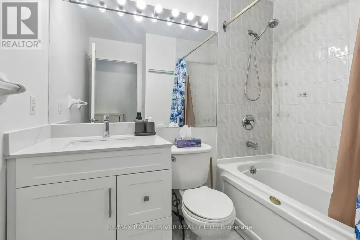 2301 - 1 LEE CENTRE DRIVE, Toronto