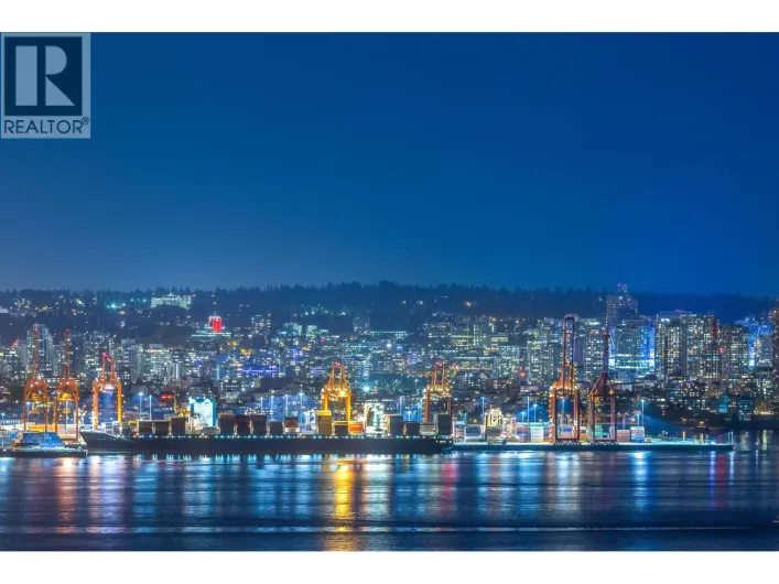 2301 125 E 14TH STREET, North Vancouver