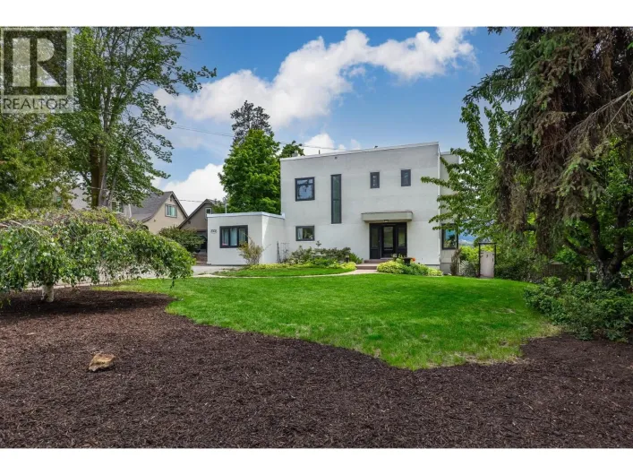 2302 23 Avenue, Vernon